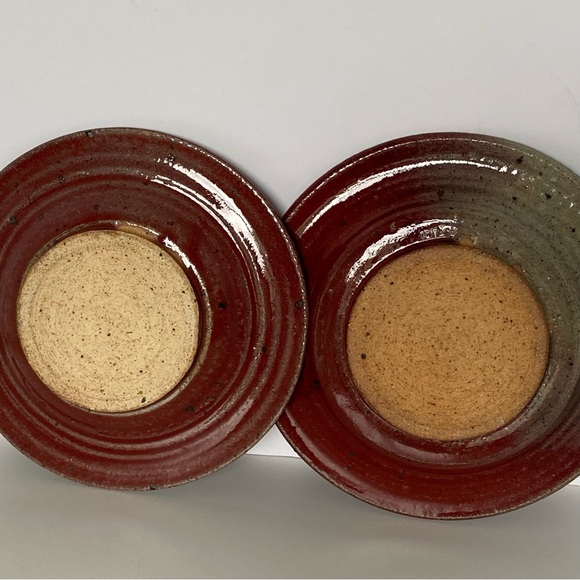 Pottery Hand Thrown Studio Plates Set of 2 with Martini Glass Burgundy Red EUC - Picture 4 of 16